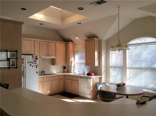 $2,700 | 18731 Gibbons Drive, Dallas, TX 75287