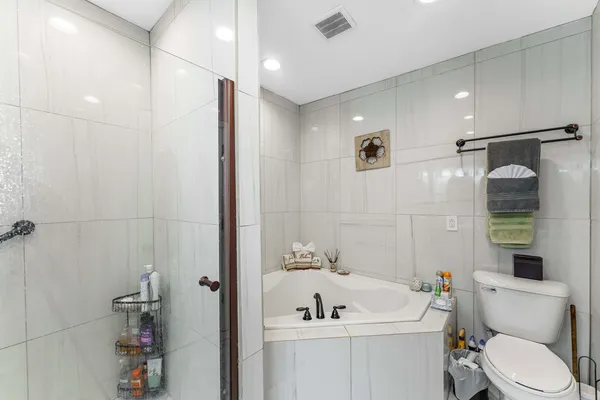 $325,000 | 6929 South Oakley Avenue, Chicago, IL 60636