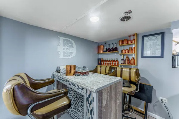 $325,000 | 6929 South Oakley Avenue, Chicago, IL 60636