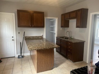 42 Hall Street Springfield, MA 01108 - Photo 3 of 10