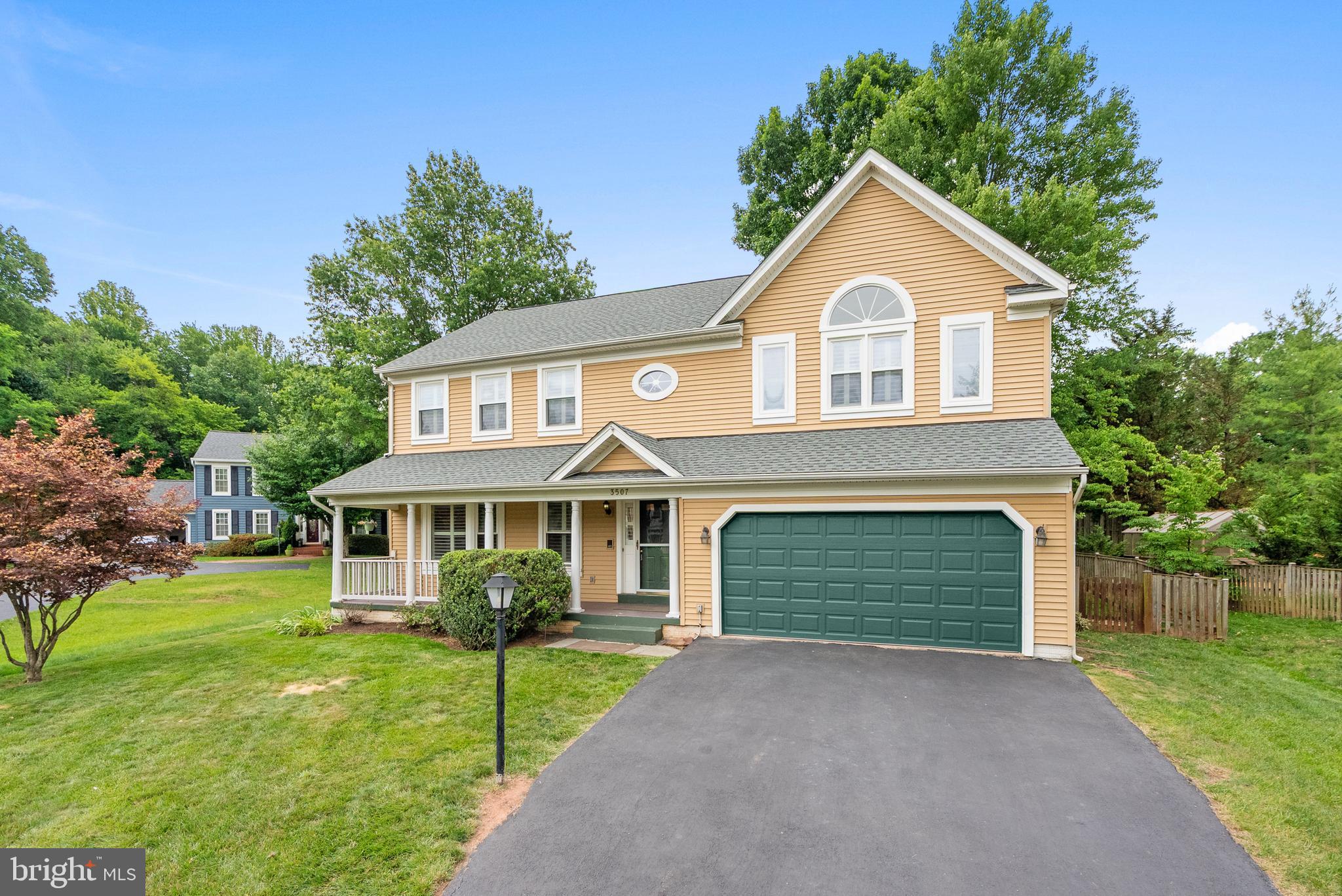 3507 Stringfellow Court Fairfax, VA 22033 - Photo 2 of 33