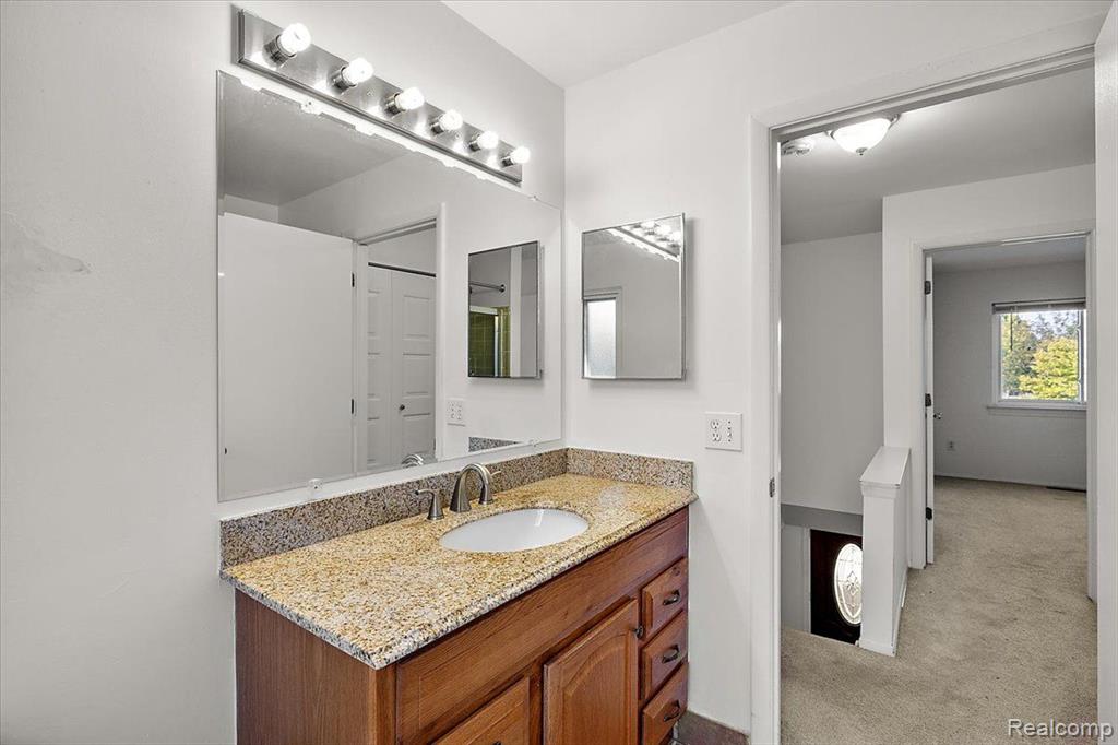 5071 Patrick Road West Bloomfield, MI 48322 - Photo 29 of 30 Gallery Image 29