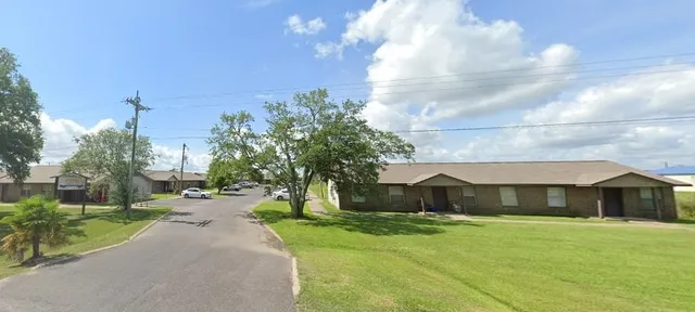 $530 | 815 East Russell Avenue, Welsh, LA 70591