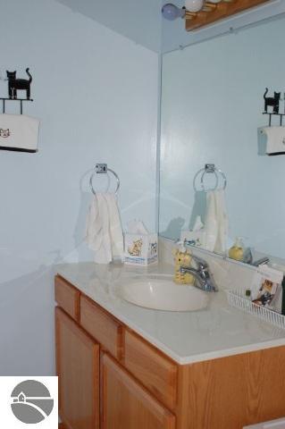 8763 Greenbrier Road Lake Ann, MI 49650 - Photo 8 of 15 1695497-7.JPG