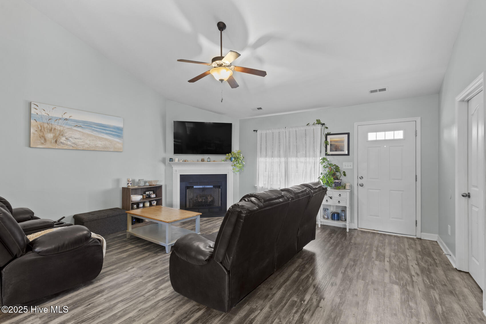 1693 Pony Farm Road Jacksonville, NC 28540 - Photo 5 of 28 pony-5