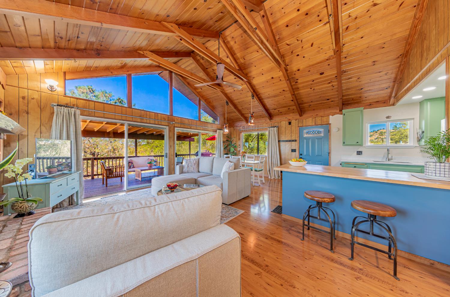43629 Ranger Cir Drive Coarsegold, CA 93614 - Photo 6 of 53