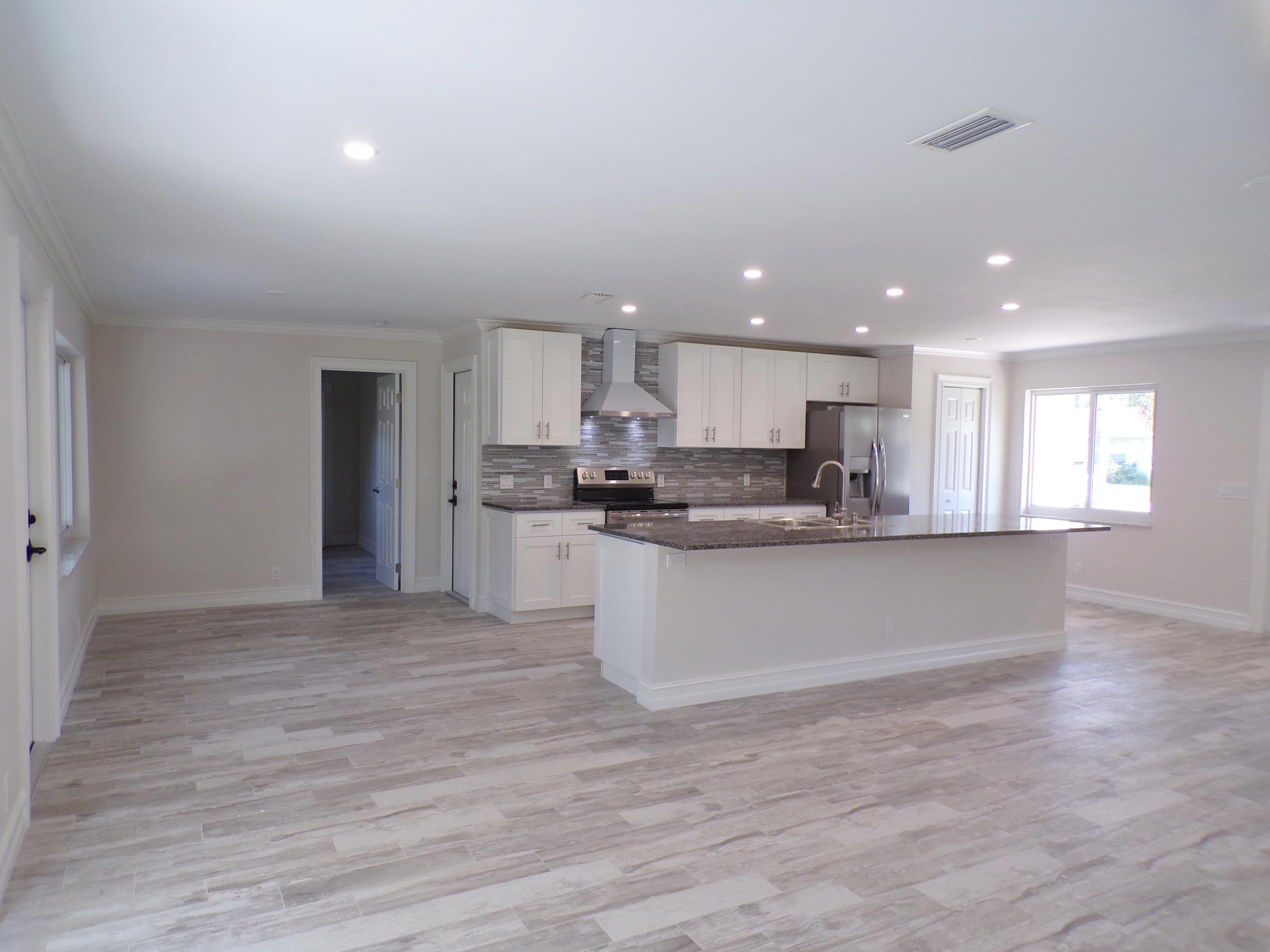 565 Dover Road Tequesta, FL 33469 - Photo 10 of 28 565 N Dover Rd, Tequesta, FL 33469
