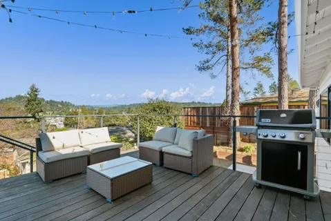 $2,200,000 | 345 Estrella Drive, Scotts Valley, CA 95066