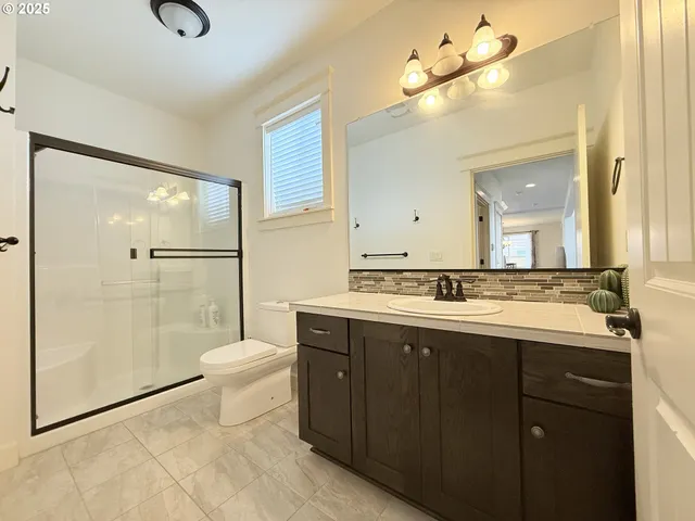 $1,180,000 | 13526 Southeast Ellen Drive, Clackamas, OR 97015