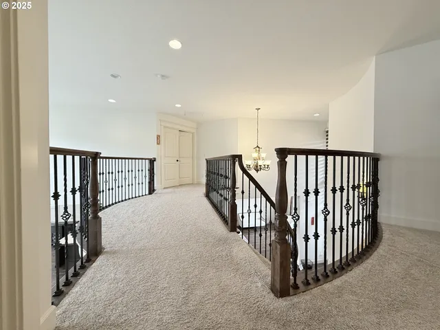 $1,180,000 | 13526 Southeast Ellen Drive, Clackamas, OR 97015