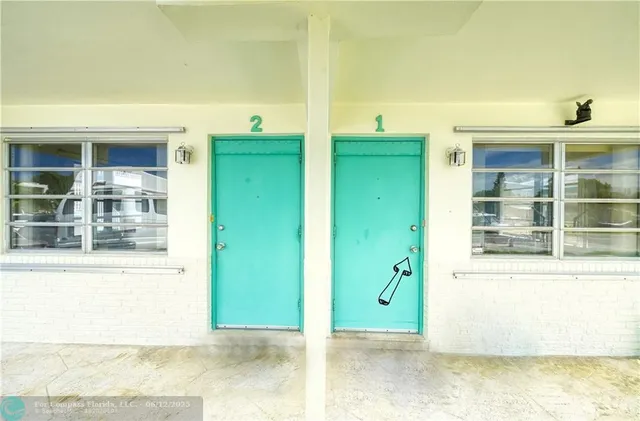 $1,999,000 | 3220 Canal Drive, Pompano Beach, FL 33062