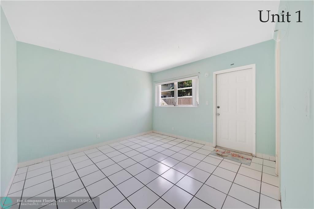 3220 Canal Drive Pompano Beach, FL 33062 - Photo 23 of 77