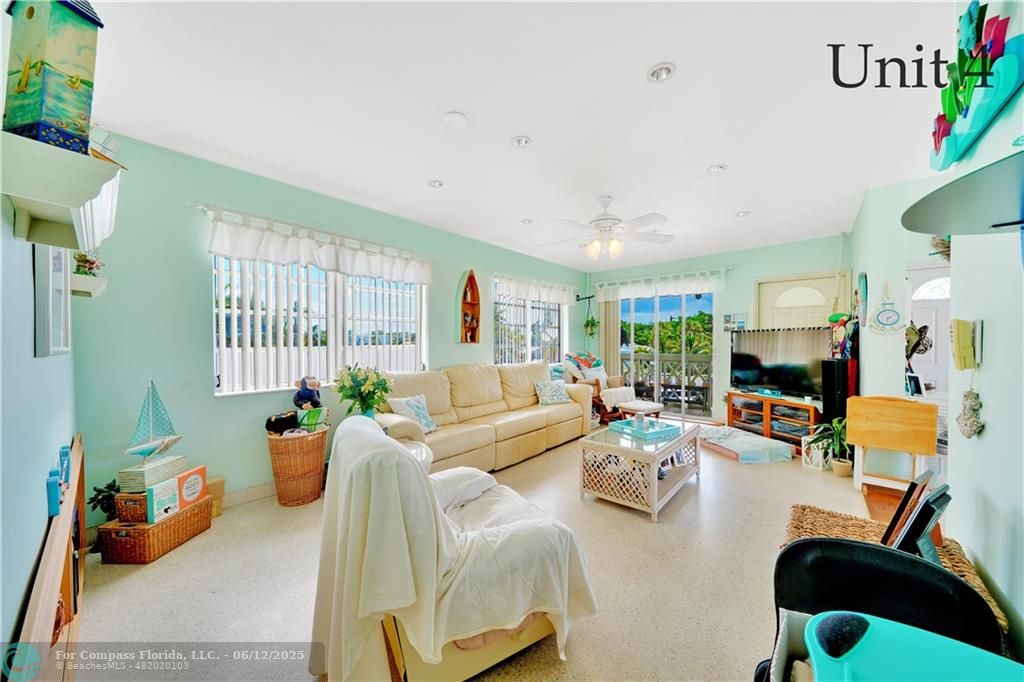 3220 Canal Drive Pompano Beach, FL 33062 - Photo 52 of 77