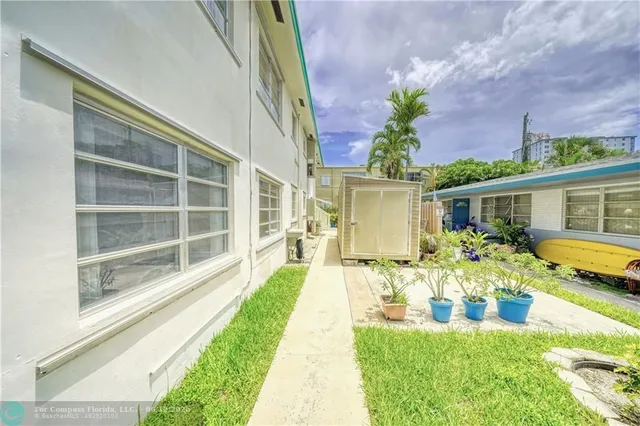 $1,999,000 | 3220 Canal Drive, Pompano Beach, FL 33062