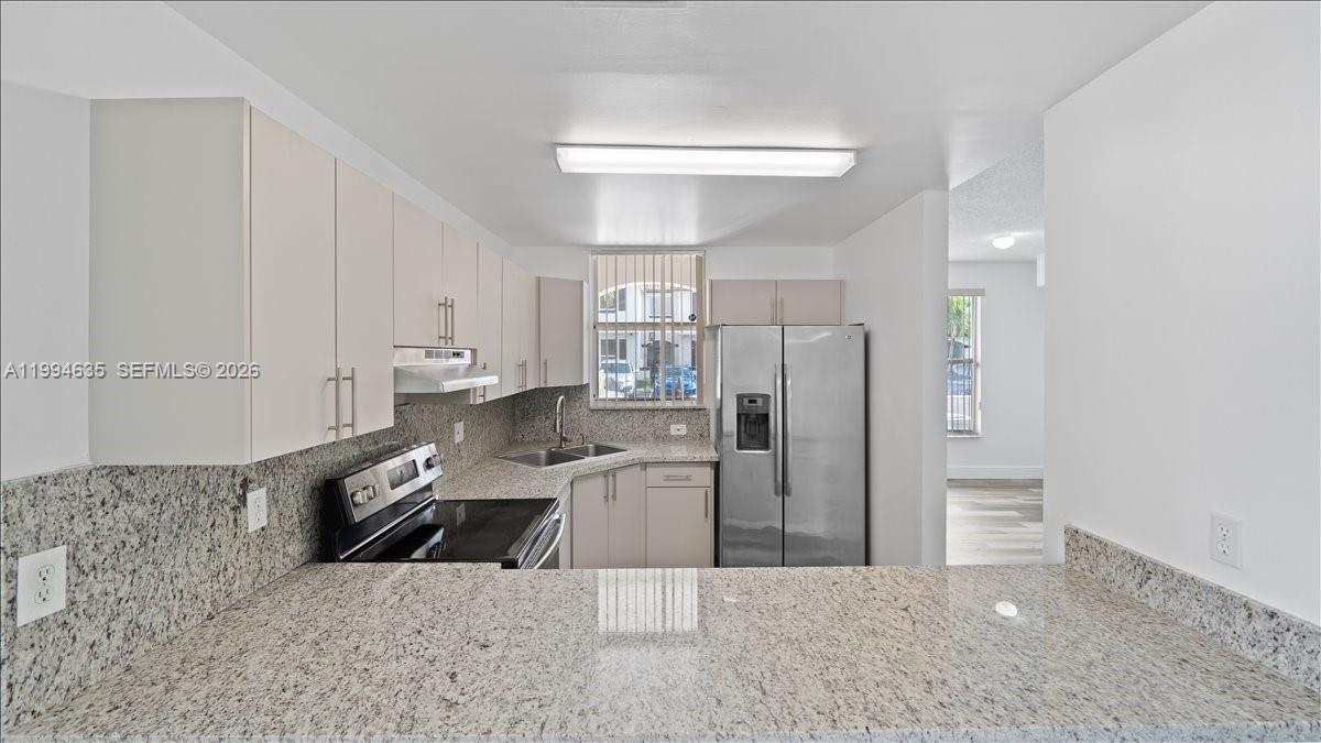 8625 Southwest 152nd Avenue, Unit 243 Miami, FL 33193 - Photo 10 of 31