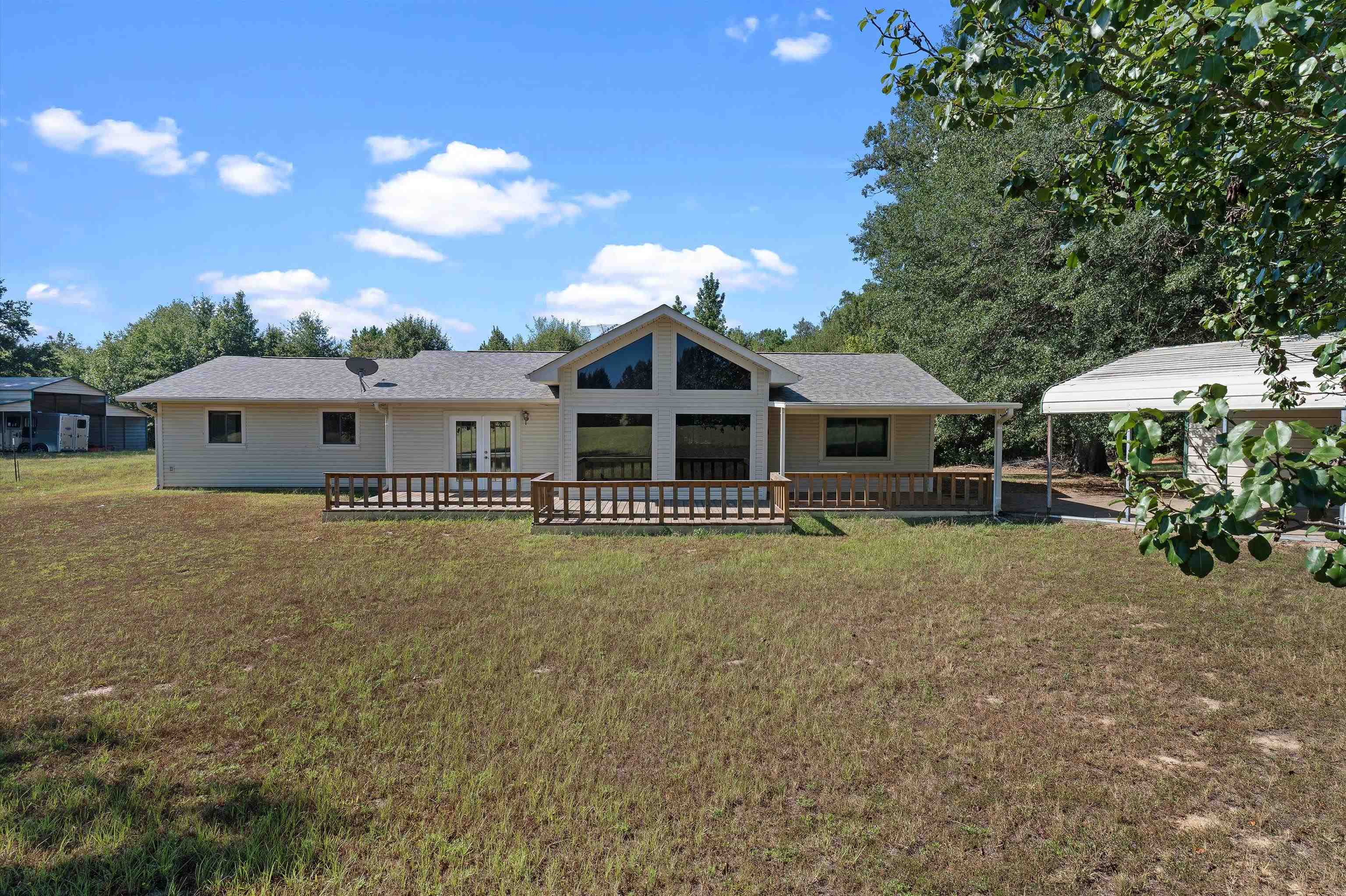 7174 Beaver Bend Road Gilmer, TX 75645 - Photo 10 of 35 Gallery Image 10