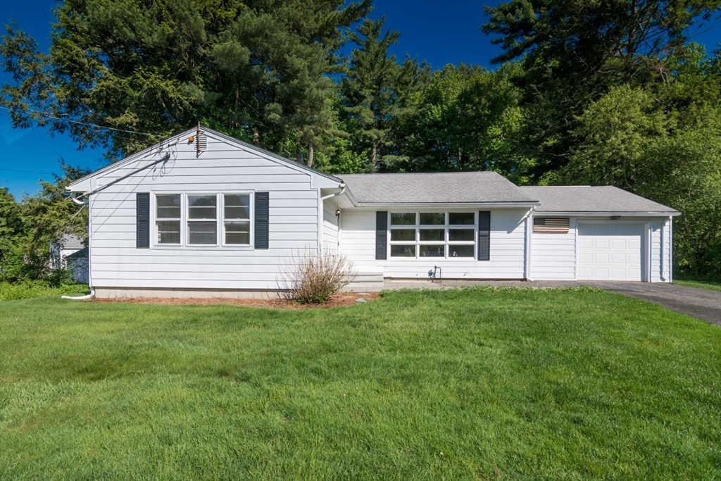 150 Porter Road East Longmeadow, MA 01028 - Photo 1 of 26 Gallery Image 1