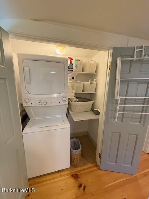 910 North Hoosac Road Williamstown, MA 01267 - Photo 15 of 25 Laundry