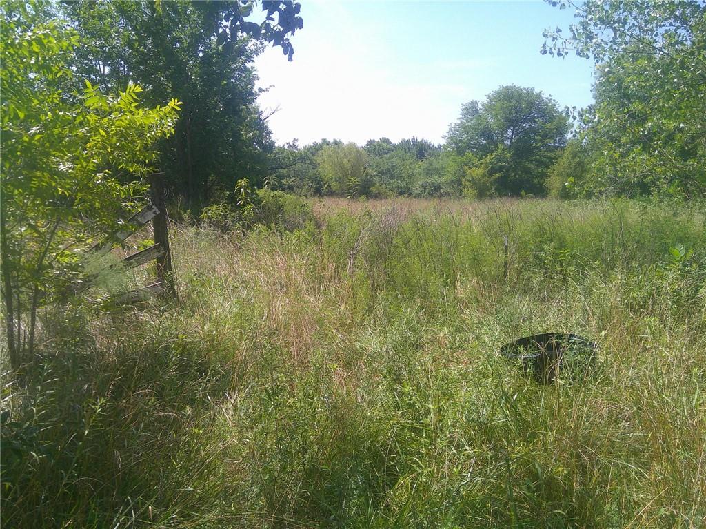 2092 Eisenhower Road Ottawa, KS 66067 - Photo 14 of 18