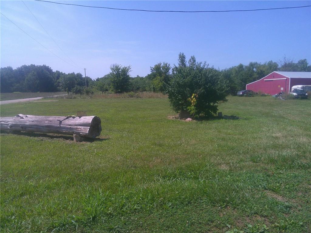 2092 Eisenhower Road Ottawa, KS 66067 - Photo 3 of 18