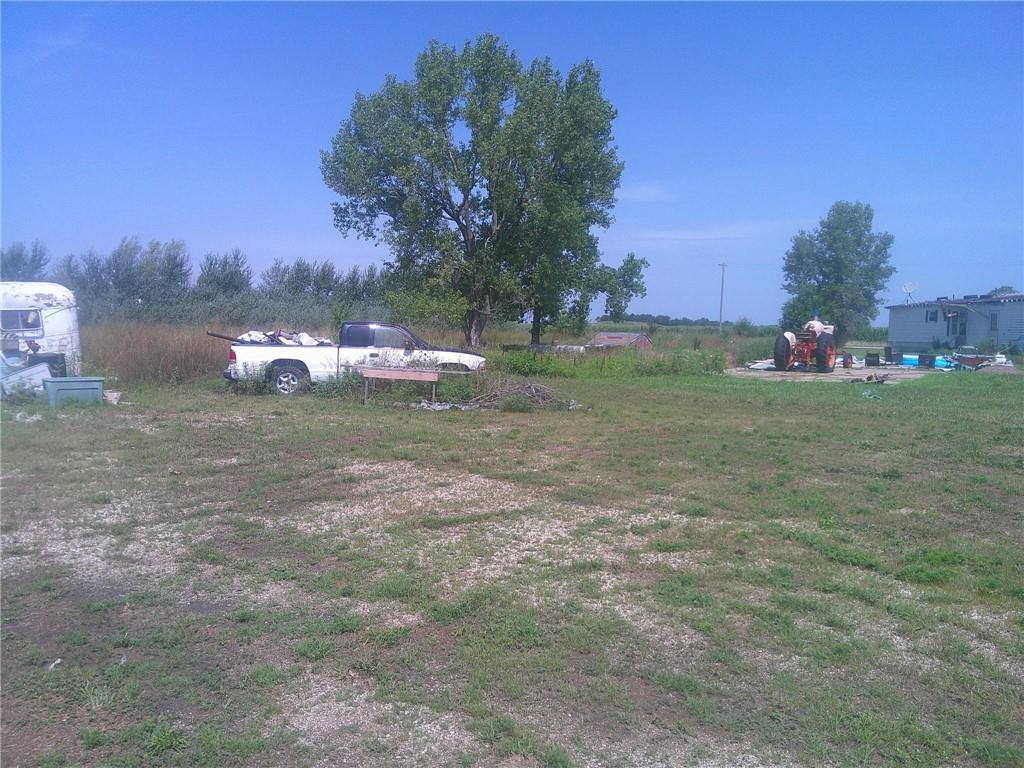 2092 Eisenhower Road Ottawa, KS 66067 - Photo 4 of 18