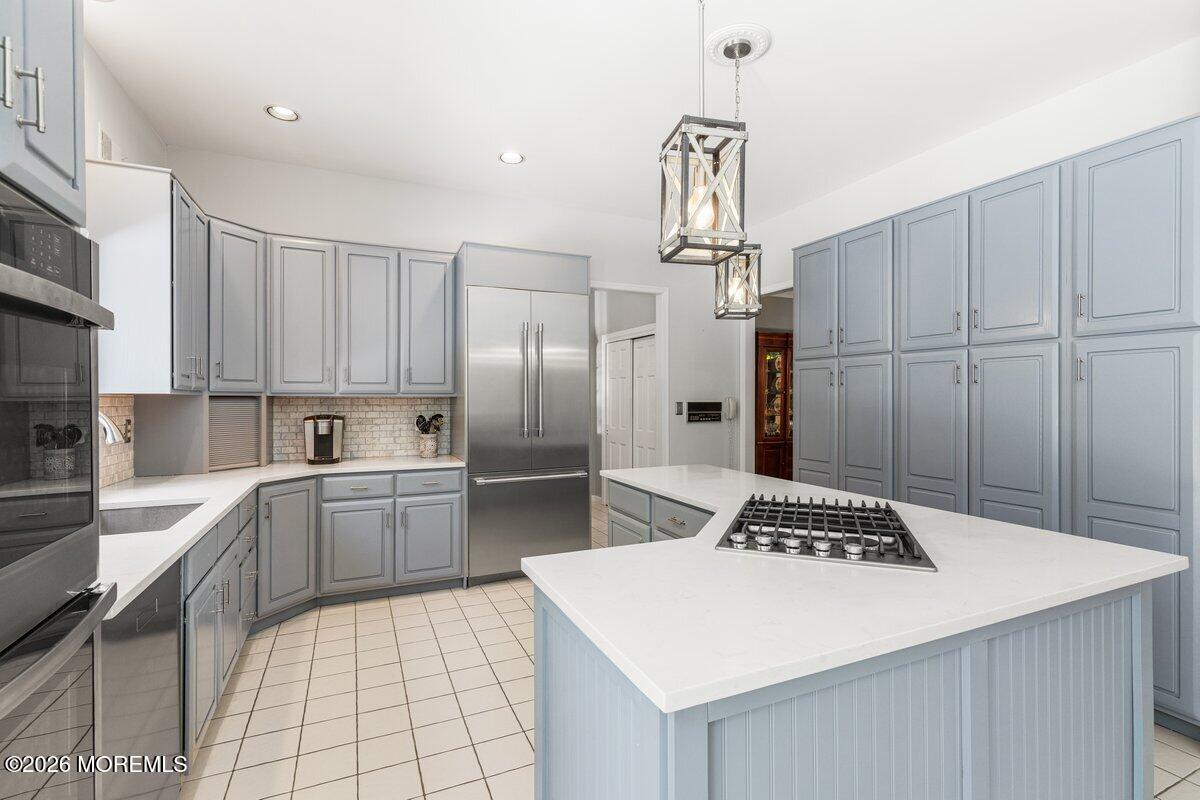 5 Ridge Hill Way Holmdel, NJ 07733 - Photo 5 of 43 Kitchen 3 (2)