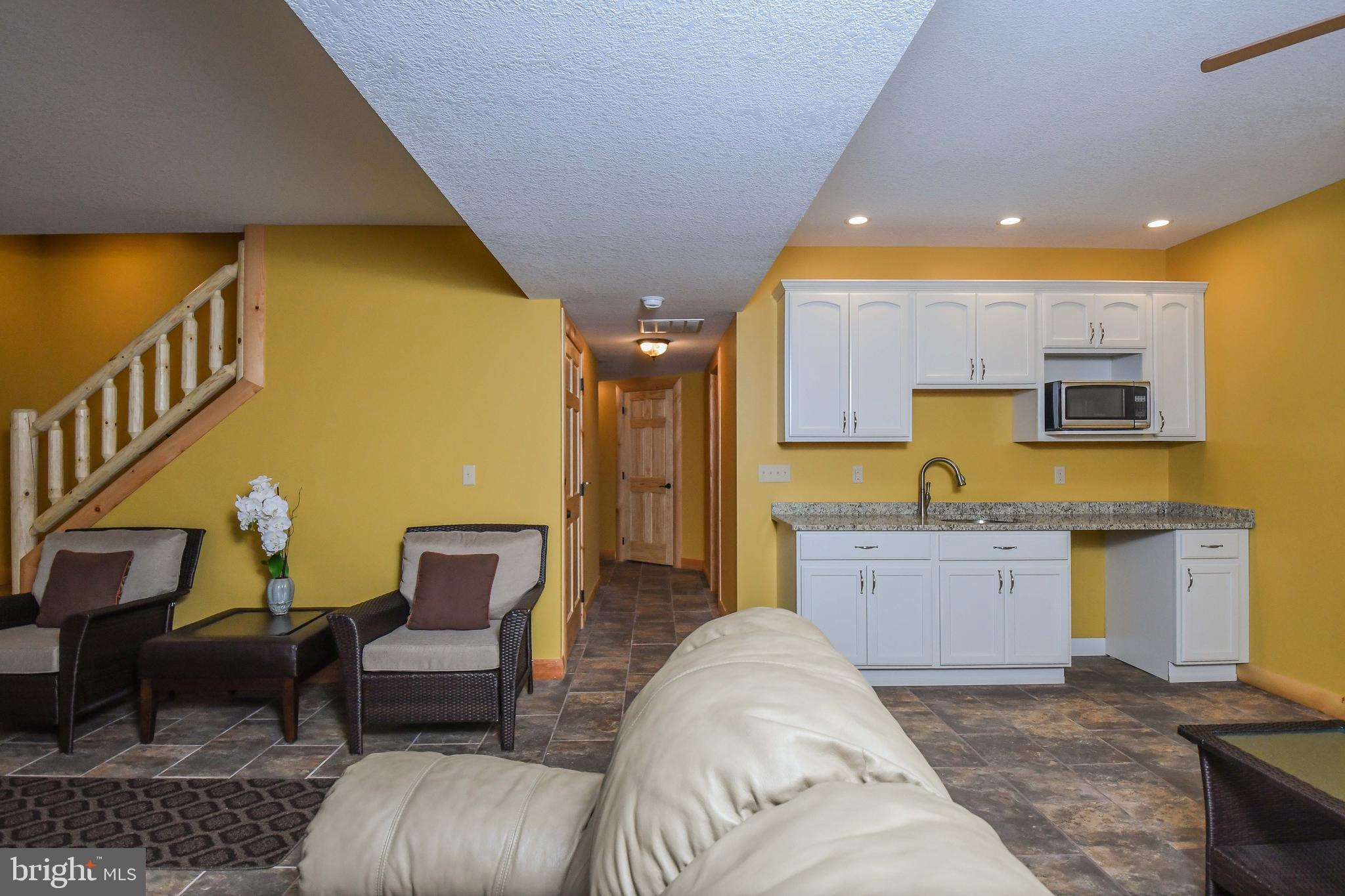 28 Sandstone Circle Oakland, MD 21550 - Photo 22 of 56