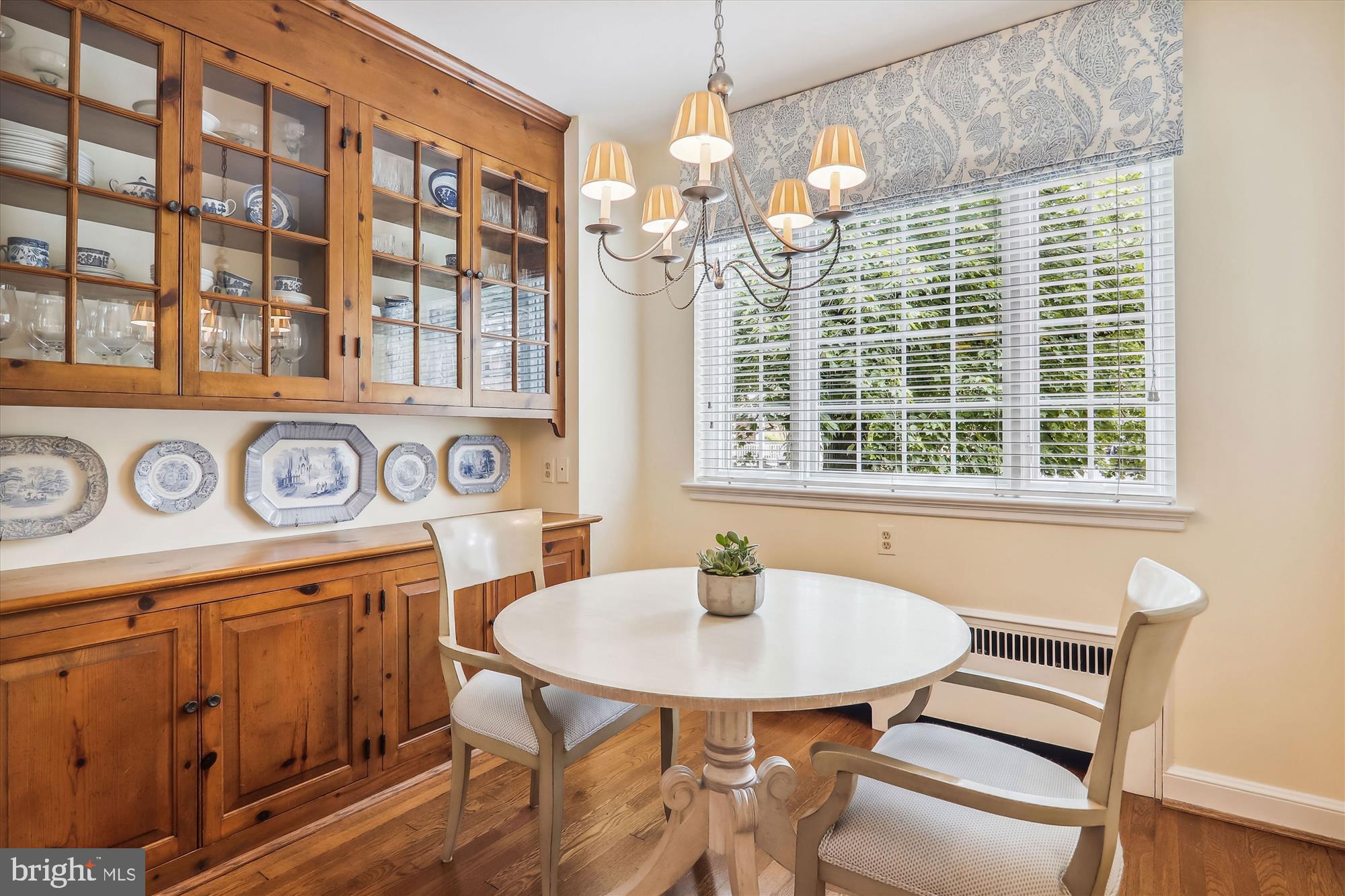 2900 Daniel Road Chevy Chase, MD 20815 - Photo 18 of 87 Breakfast Area