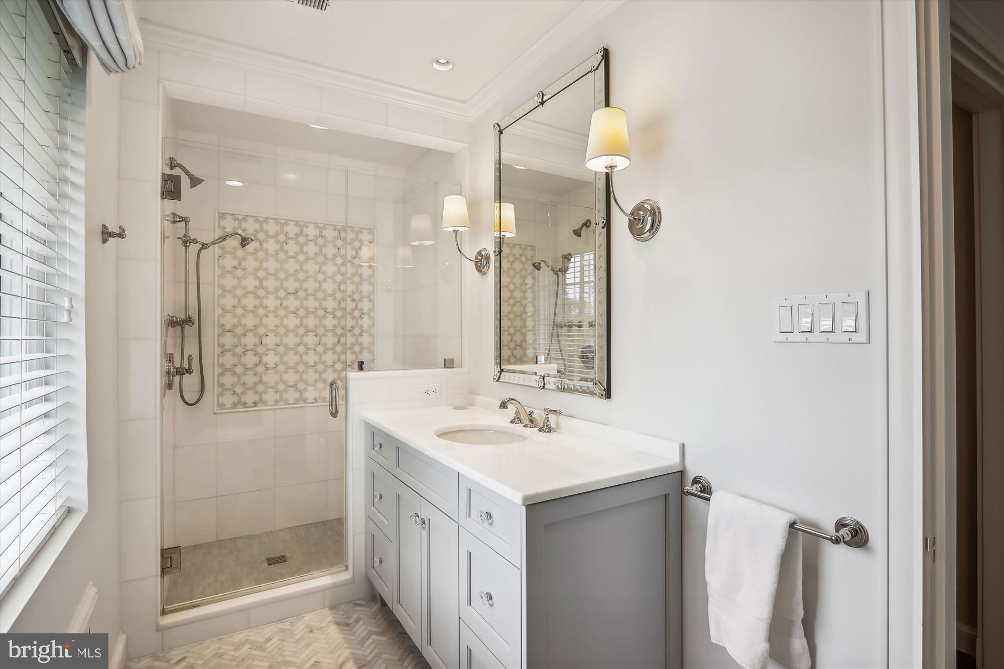 2900 Daniel Road Chevy Chase, MD 20815 - Photo 46 of 87 Primary Bathroom