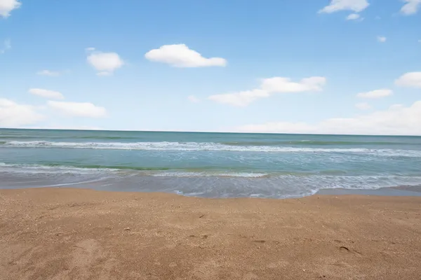 $5,000 | 9650 South Ocean Drive, Unit 302, Jensen Beach, FL 34957