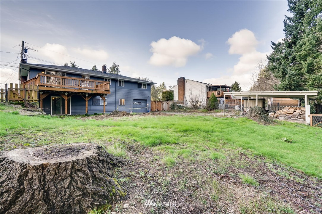 17810 98th Avenue South Renton, WA 98055 - Photo 25 of 28 a view of a house with a yard and sitting area