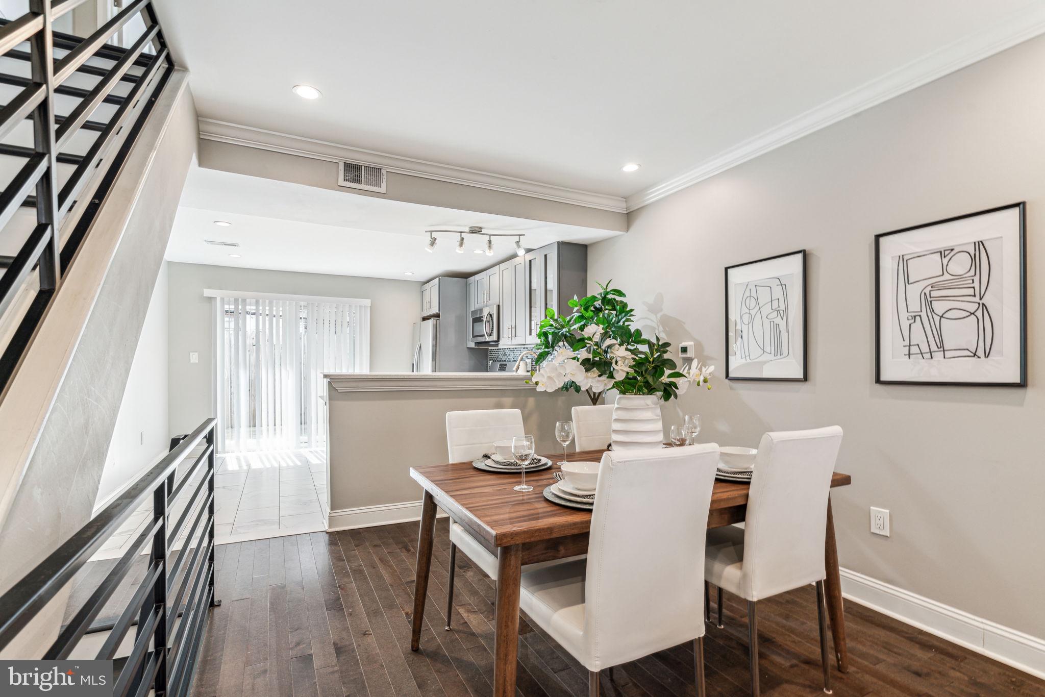 412 Tree Street Philadelphia, PA 19148 - Photo 8 of 43 Open first floor- dining/kitchen