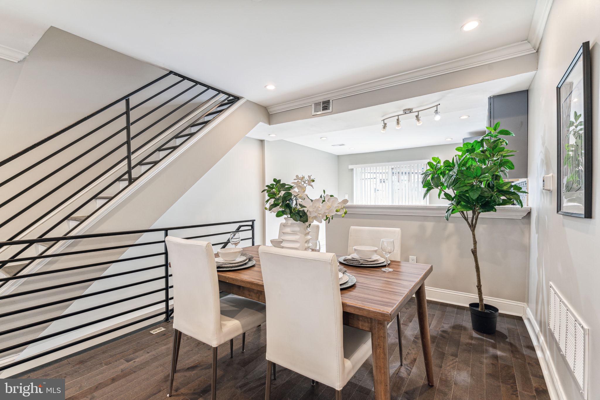 412 Tree Street Philadelphia, PA 19148 - Photo 10 of 43 Open first floor- dining/kitchen