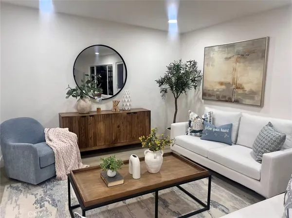 $1,388,888 | 4040 Lehman La, La Crescenta, CA 91214