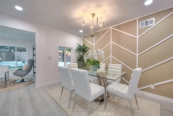 $1,388,888 | 4040 Lehman La, La Crescenta, CA 91214