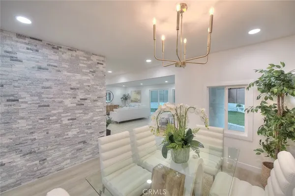 $1,388,888 | 4040 Lehman La, La Crescenta, CA 91214