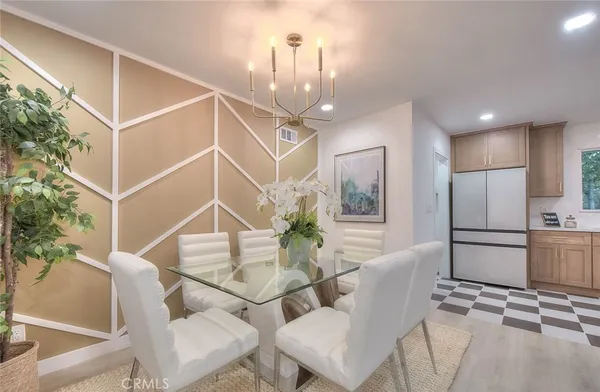 $1,388,888 | 4040 Lehman La, La Crescenta, CA 91214