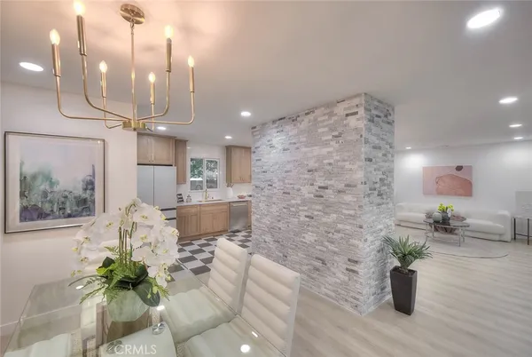 $1,388,888 | 4040 Lehman La, La Crescenta, CA 91214
