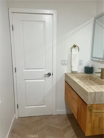 $1,388,888 | 4040 Lehman La, La Crescenta, CA 91214