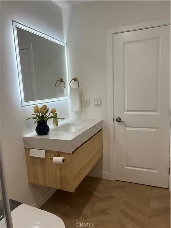 $1,388,888 | 4040 Lehman La, La Crescenta, CA 91214