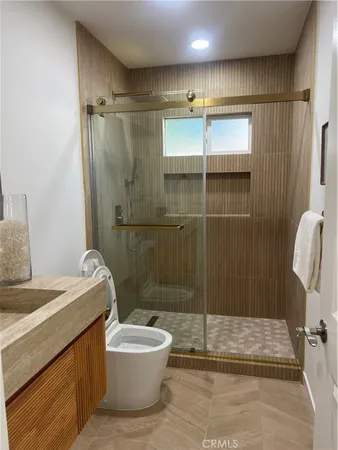 $1,388,888 | 4040 Lehman La, La Crescenta, CA 91214