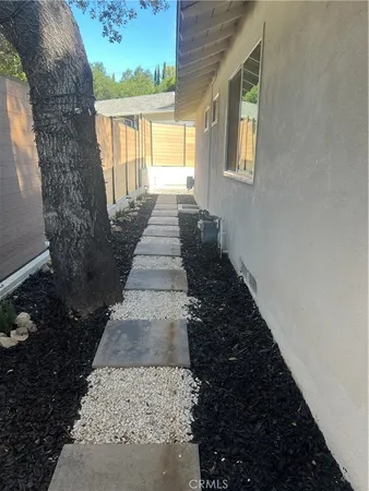 $1,388,888 | 4040 Lehman La, La Crescenta, CA 91214