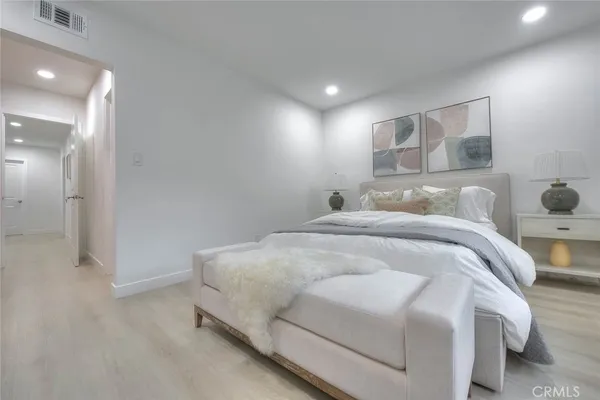 $1,388,888 | 4040 Lehman La, La Crescenta, CA 91214