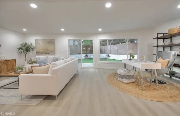 $1,388,888 | 4040 Lehman La, La Crescenta, CA 91214