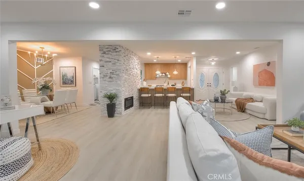 $1,388,888 | 4040 Lehman La, La Crescenta, CA 91214
