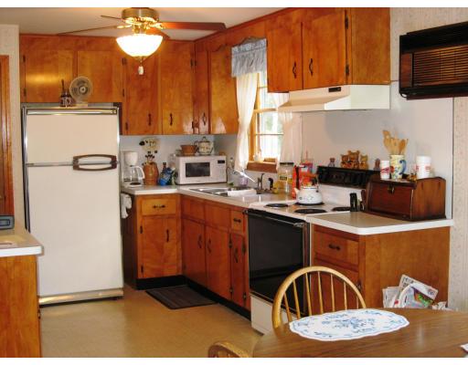 19 Marshall Road Easton, MA 02356 - Photo 8 of 8 Gallery Image 8