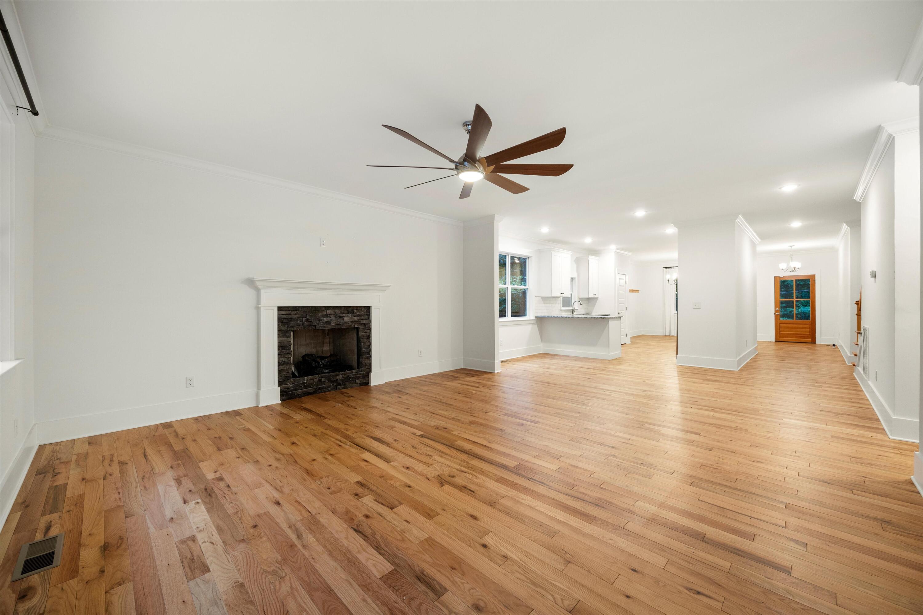 3851 Hamill Road Hixson, TN 37343 - Photo 20 of 47 20-IMG_7699