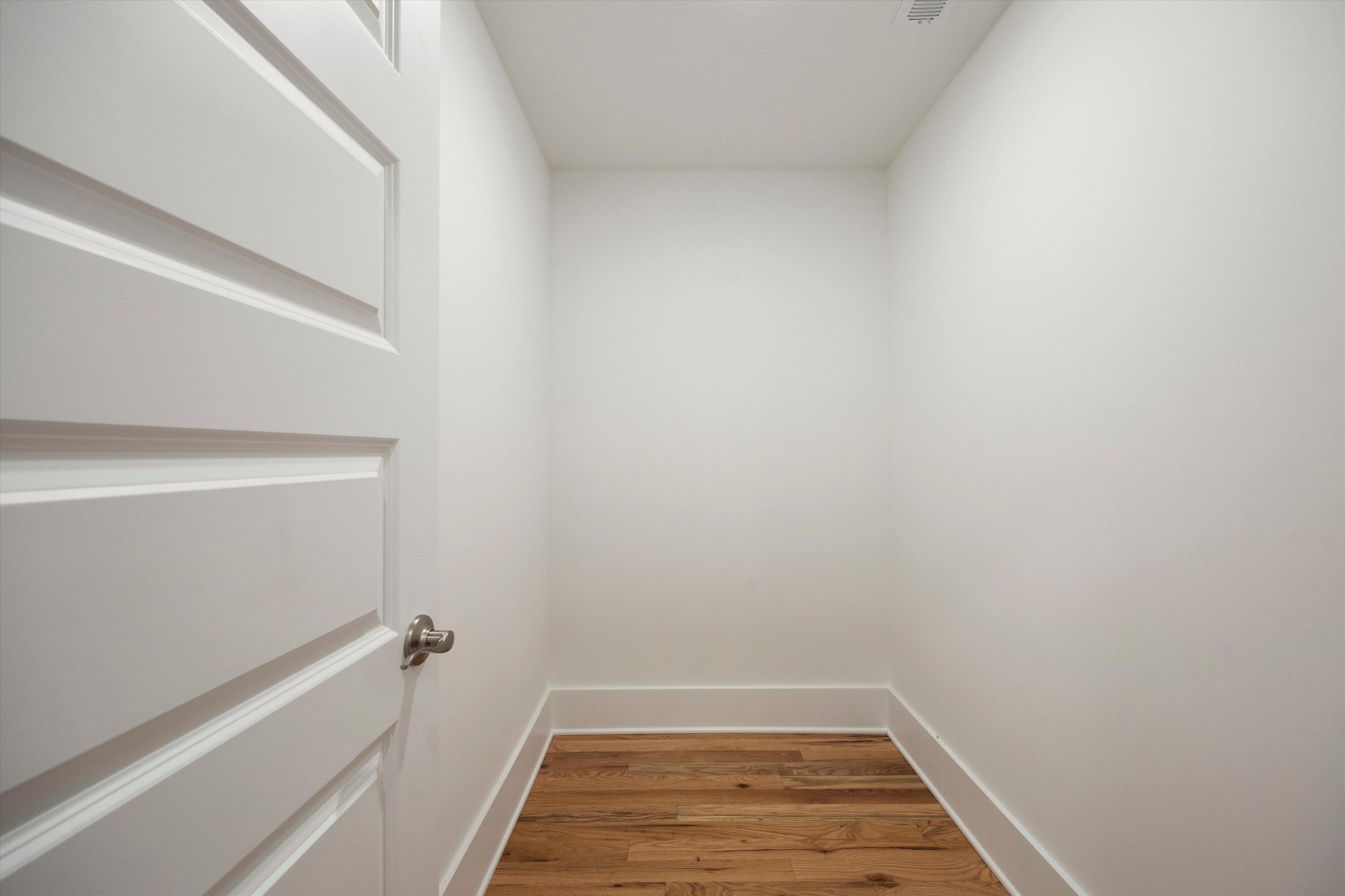 3851 Hamill Road Hixson, TN 37343 - Photo 36 of 47 36-IMG_7762