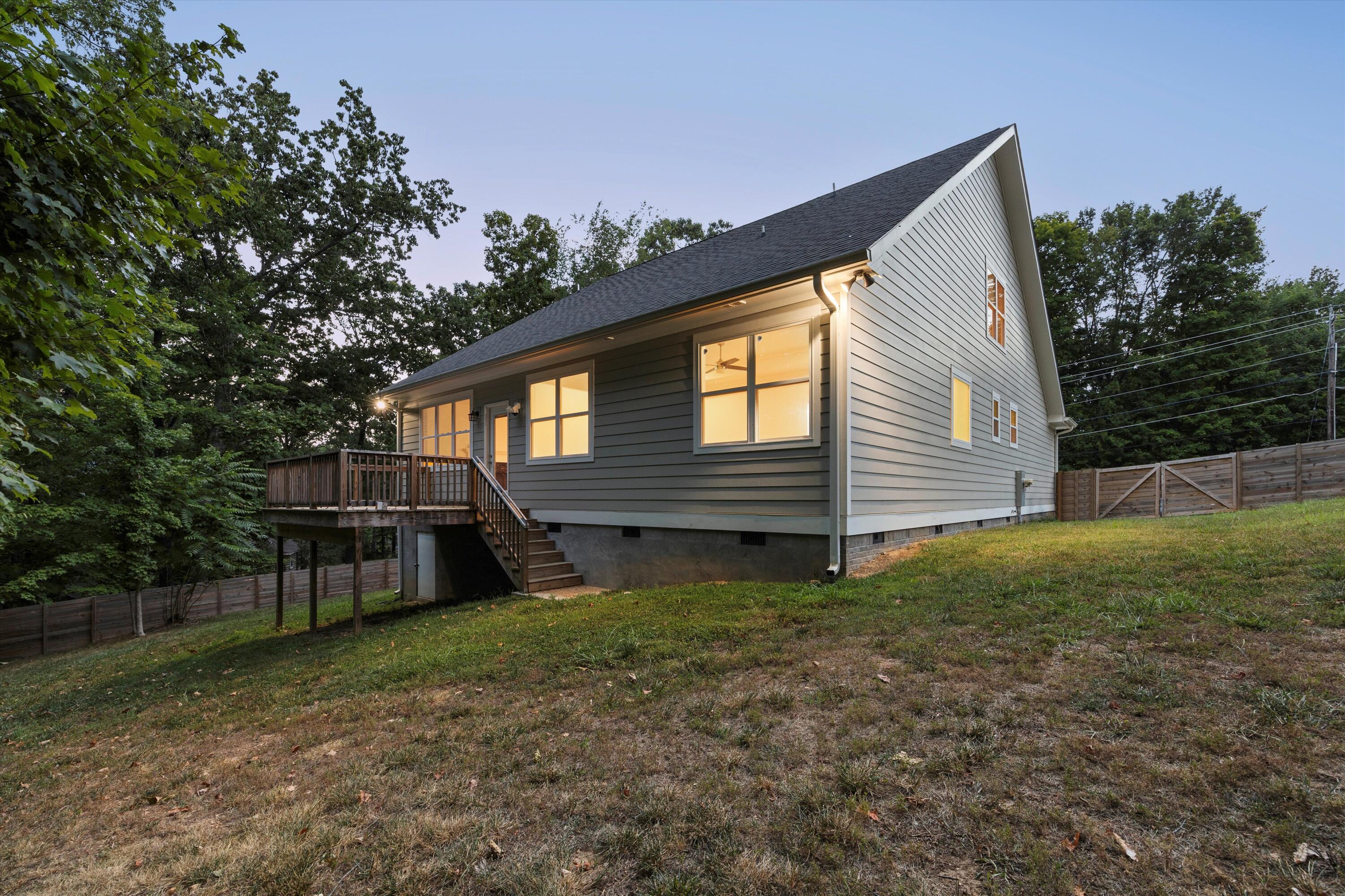 3851 Hamill Road Hixson, TN 37343 - Photo 7 of 47 08-IMG_7822