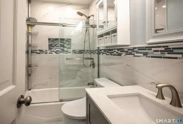 $399,900 | 55 Mill Plain Road, Unit 176, Danbury, CT 06811